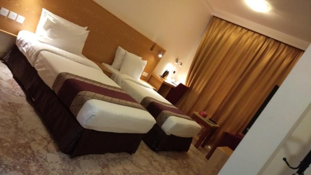 Al Reef Hotel Маскат Екстер'єр фото