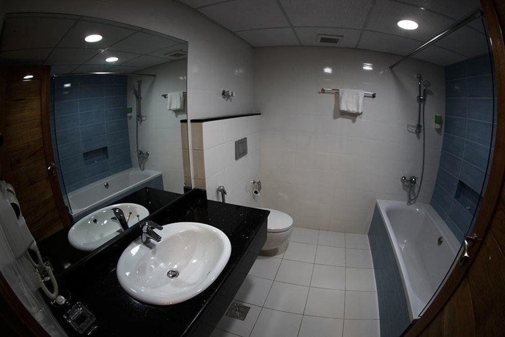 Al Reef Hotel Маскат Екстер'єр фото